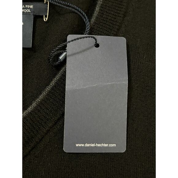 Daniel Hechter Mens Large Black V Neck Pullover Sweater 100% Merino Wool NWT - Picture 11 of 11